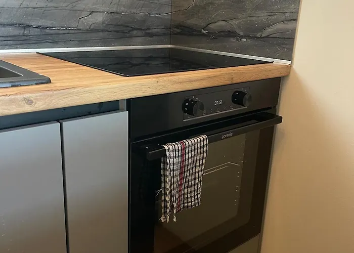 Chalet Lavender Breza